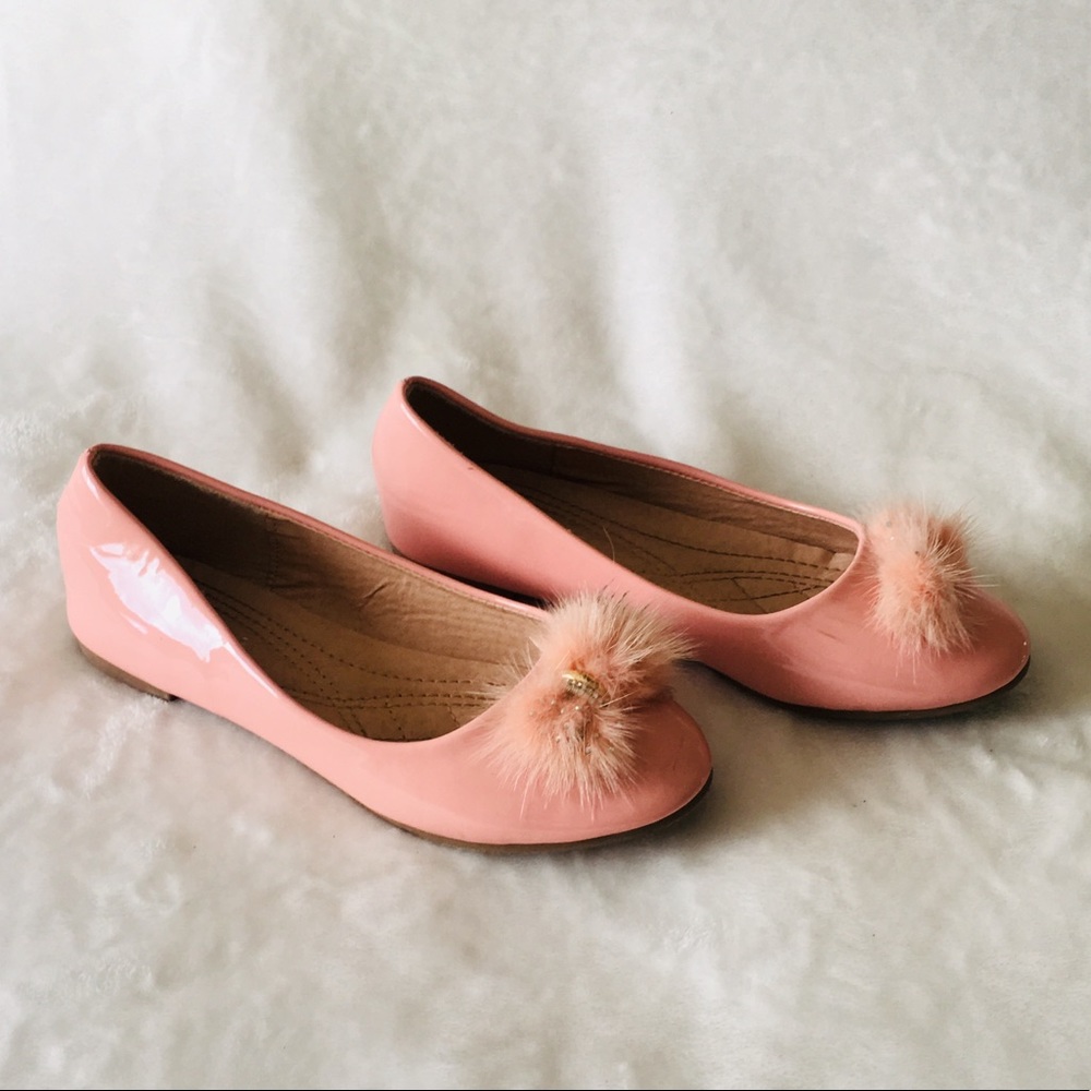 Girls Pink shoes